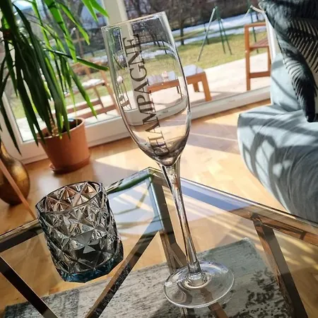 Citystar Design * Klagenfurt am Woerthersee